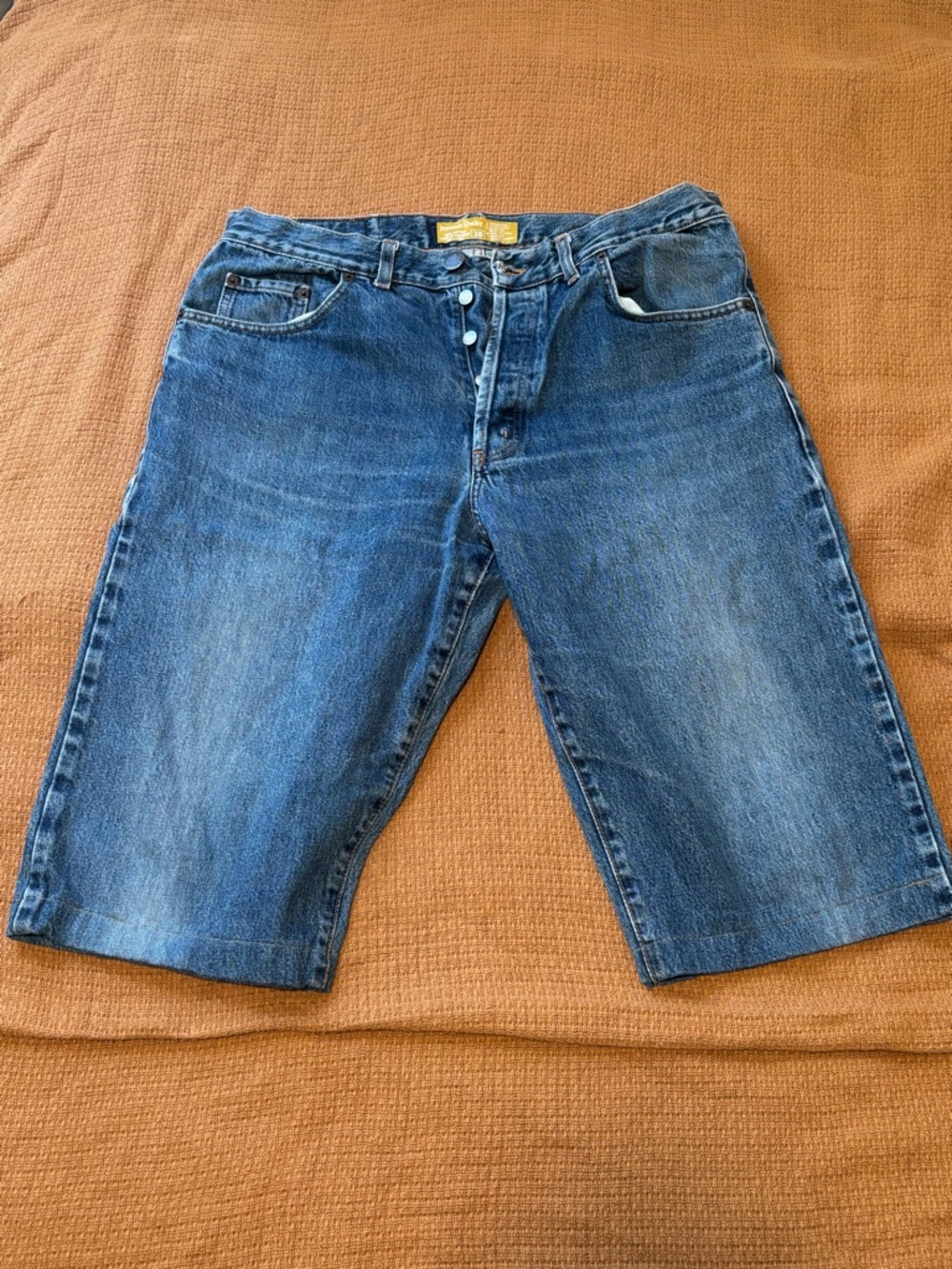 Men's Denim Jean Shorts in Washed Blue